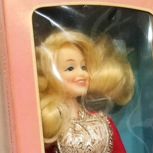 Dolly Parton 12" Poseable Doll, 1978, (Fashion Doll), NRFB - Picture 10 of 16